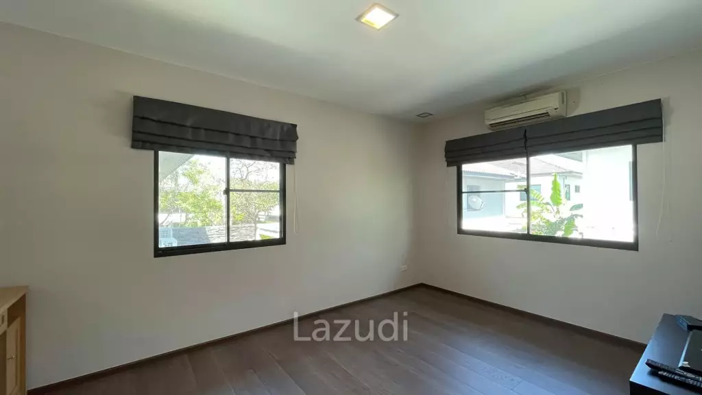 172 Sqm Detached house For sale with tenant at Manthana Bangna KM 7