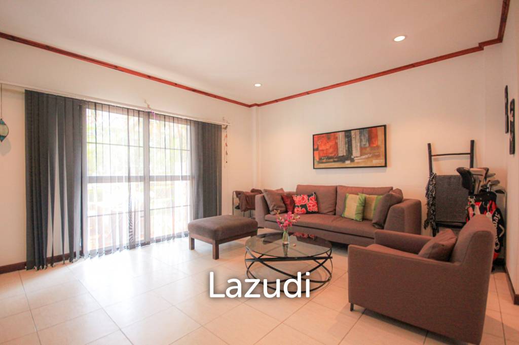 Corner Centrally Located 2-Storey Townhouse - Hua Hin Soi 94