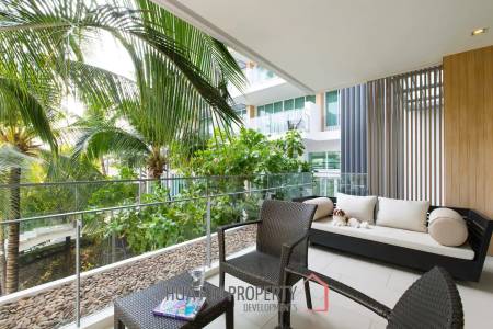 **Beach front** Beautiful Beach front  2 bedrooms condo  12.95MB