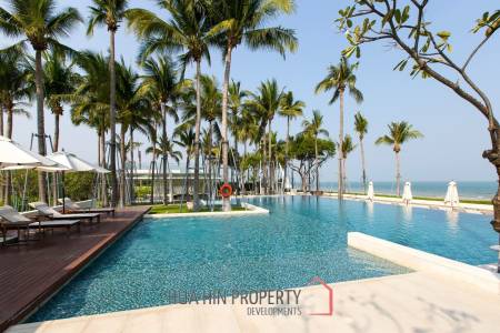 **Beach front** Beautiful Beach front  2 bedrooms condo  12.95MB