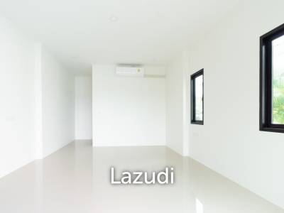 3 Bed 3 Bath 196 SQ.M Huguh Home Pool Villa Cha-Am