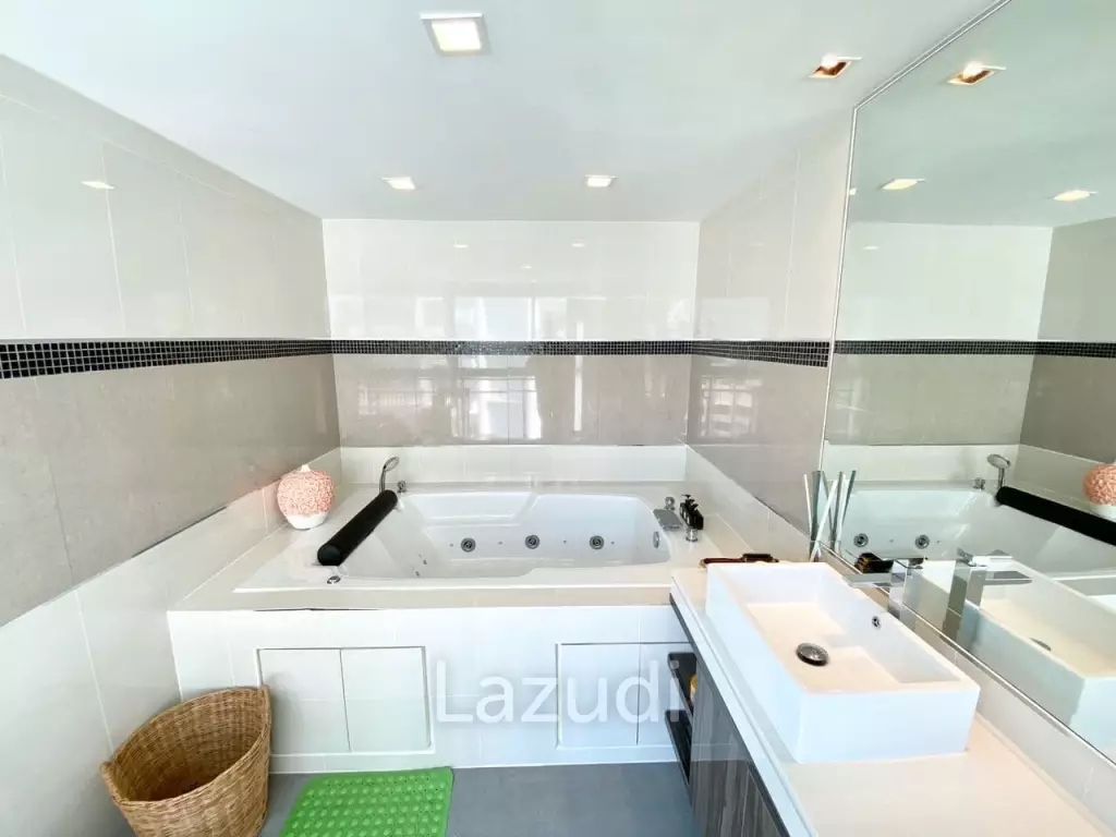 2 Bedrooms  for sale