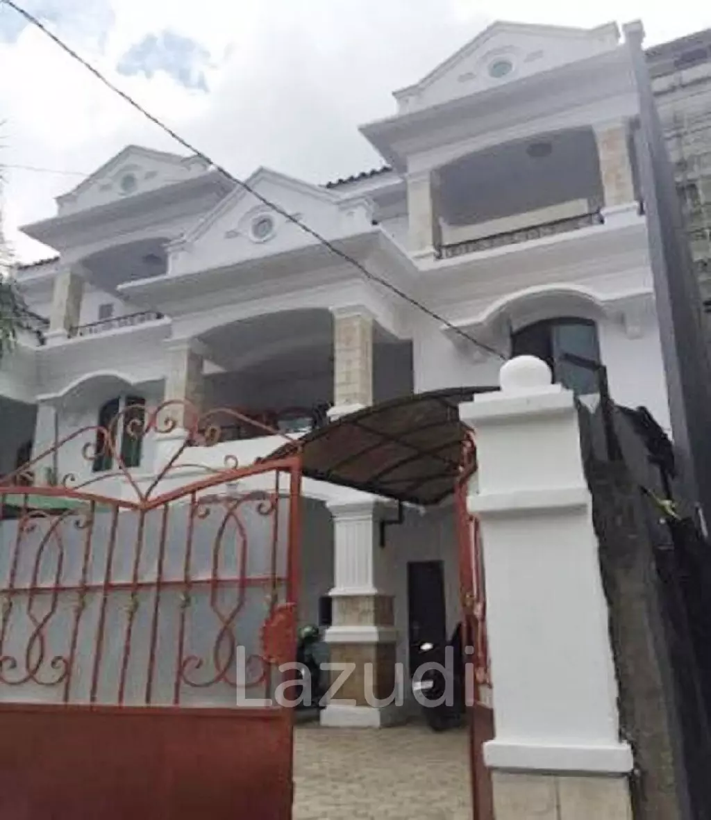 Kost Dekat UNM Universitas Negeri Makassar, Mall Panakkukang + Universitas Muslim Indonesia