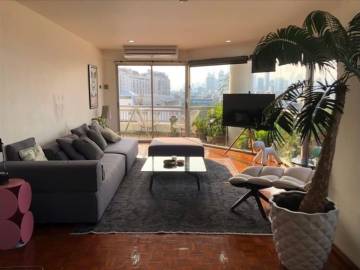 2 bed 131 Sqm for sale near Phra Khanong BTS