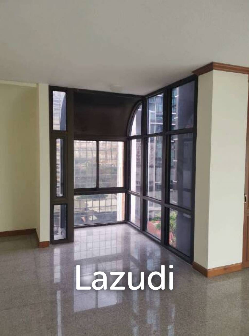 Sithakarn Condominium 3 bedroom condo for sale and rent