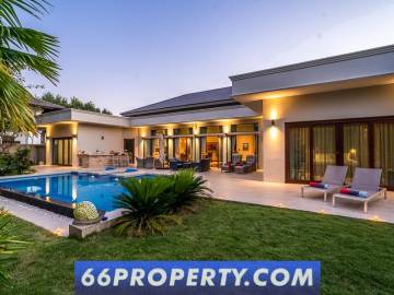 Boca Raton Inspired Luxury Villa for Sale in Affluent Neighborhood, Saraphi.