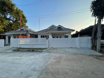 3 Bedroom House for Sale at San Na Meng San Sai