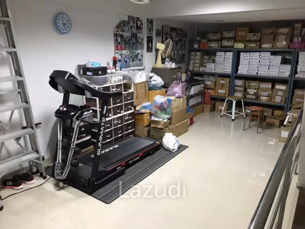 4 Storey Townhouse For Sale in Rama 4