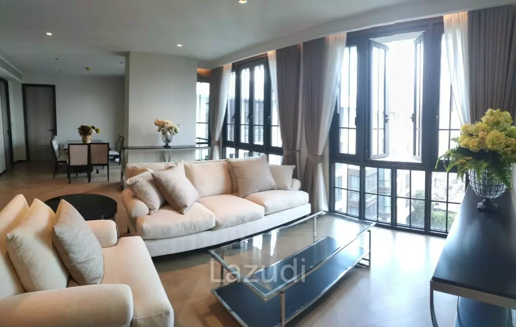 2 Bed 3 Bath 125 SQ.M The Reserve Sukhumvit 61