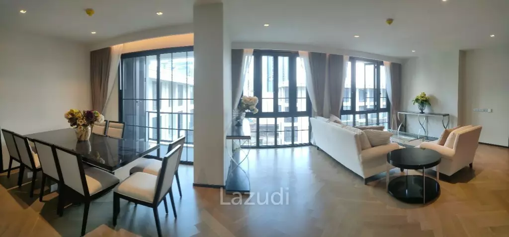 2 Bed 3 Bath 125 SQ.M The Reserve Sukhumvit 61
