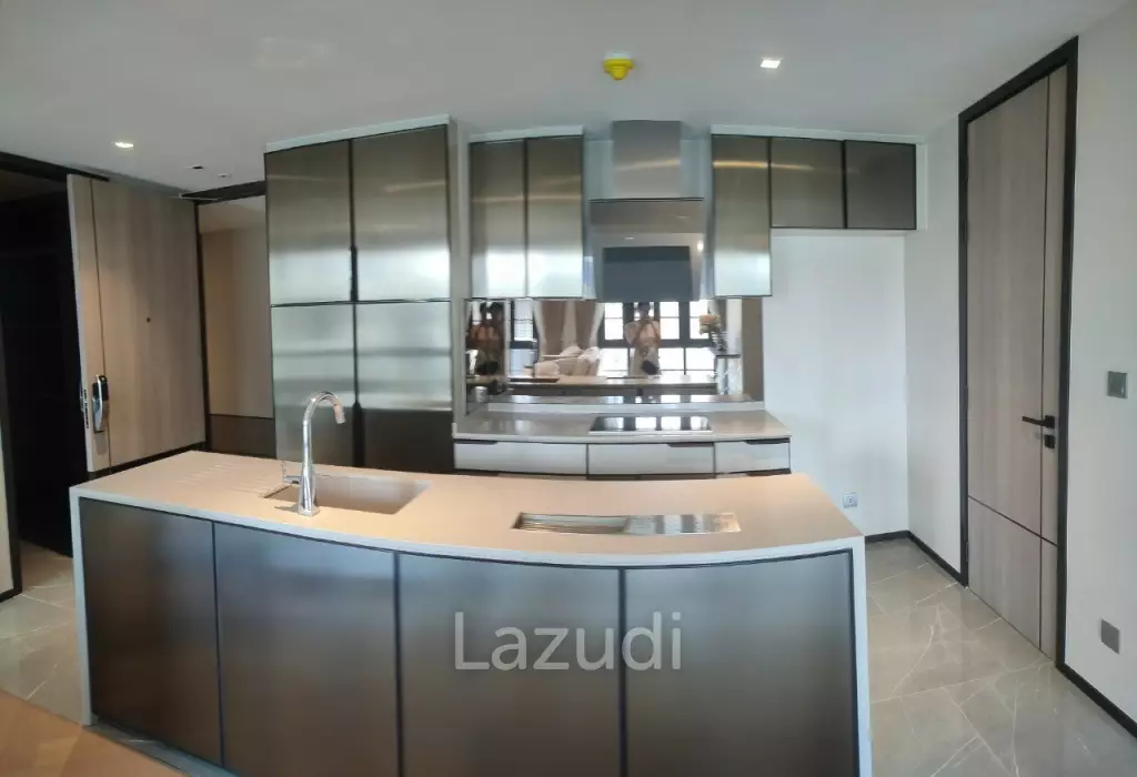 2 Bed 3 Bath 125 SQ.M The Reserve Sukhumvit 61