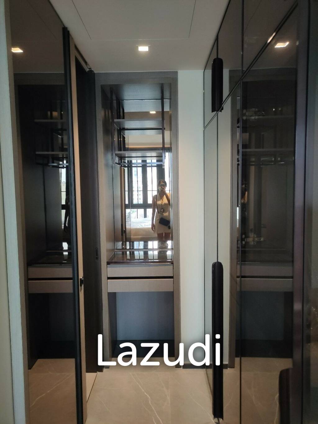 2 Bed 3 Bath 125 SQ.M The Reserve Sukhumvit 61