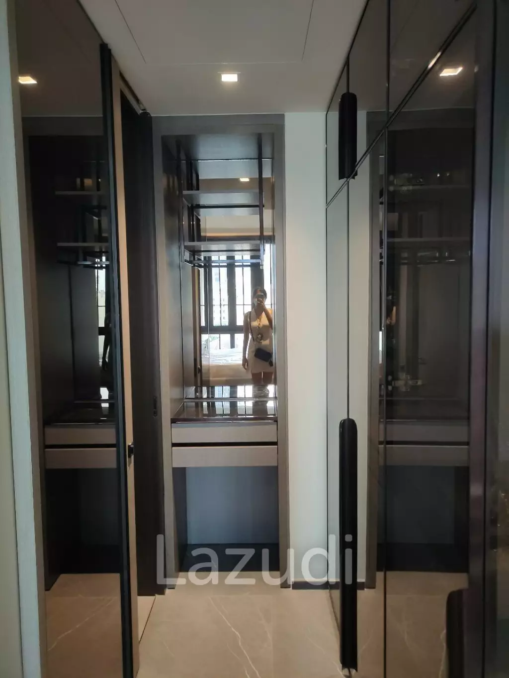 2 Bed 3 Bath 125 SQ.M The Reserve Sukhumvit 61