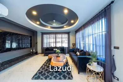 5 Bedrooms 6 Bathrooms 280 SQ.M. Suksabai Villa