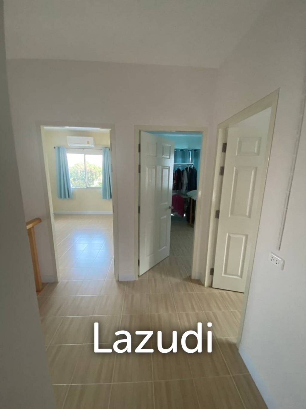 3 Beds Detached House For Sale in Sukhumvit 101/1