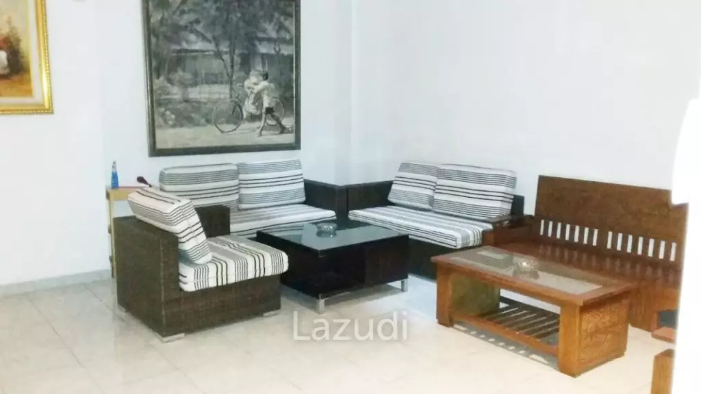 Kost2an Dekat Bandara Soekarno Hatta Cengkareng "Norita House"