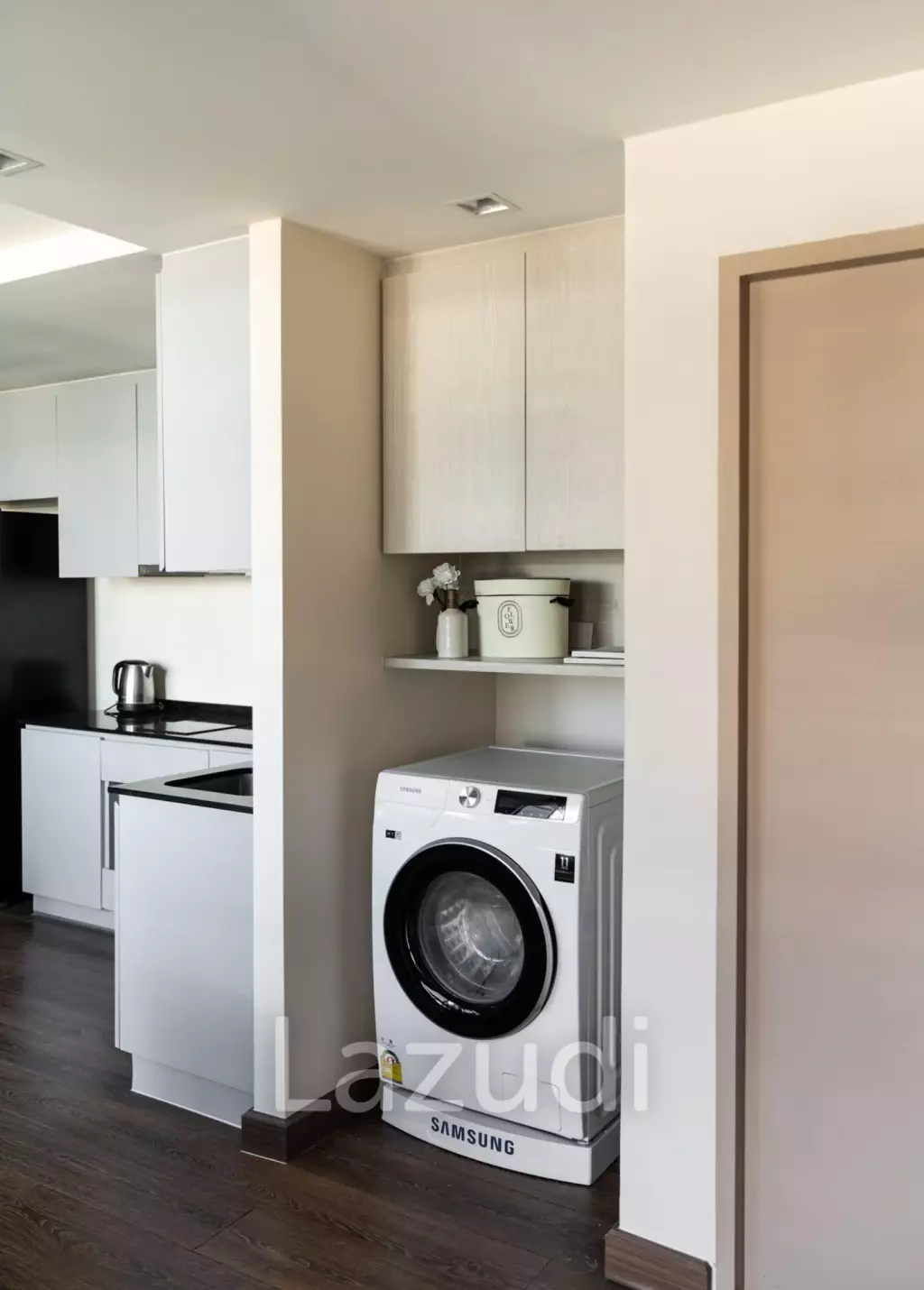 3 Bed 4 Bath 127 SQ.M The Unique Sukhumvit 62/1