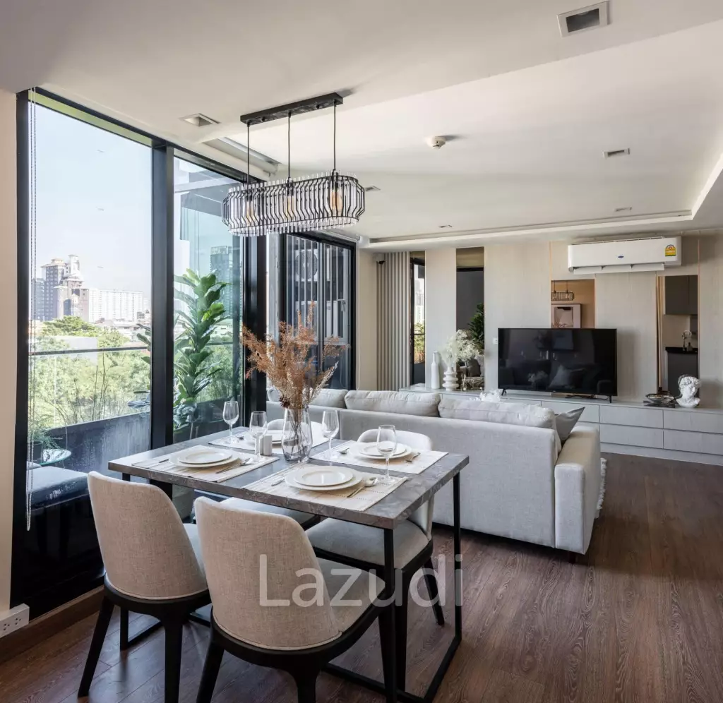 3 Bed 4 Bath 127 SQ.M The Unique Sukhumvit 62/1