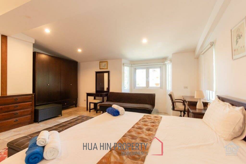 Luxury Family Pool Villa On Golf Course