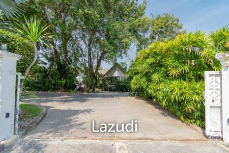 Luxury Family Pool Villa On Golf Course