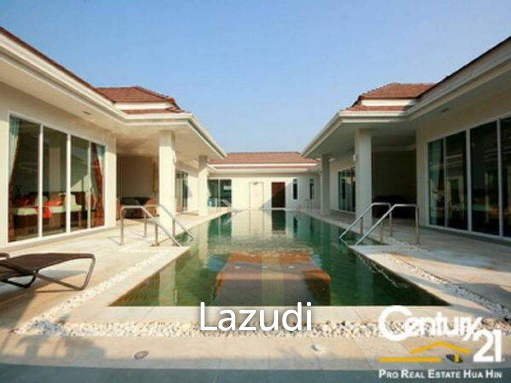 Two Luxury Pool Villas With 5 Beds & Disabled Fixtures