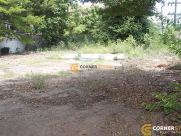 148wah² (592sq.m) inside Nagawari Village