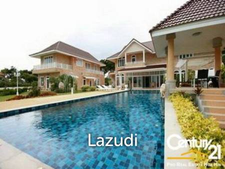 Grand Luxury 4 Bed Pool Villa