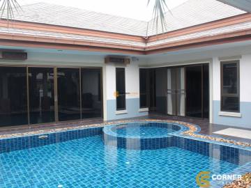 Baan Dusit Pattaya Lake