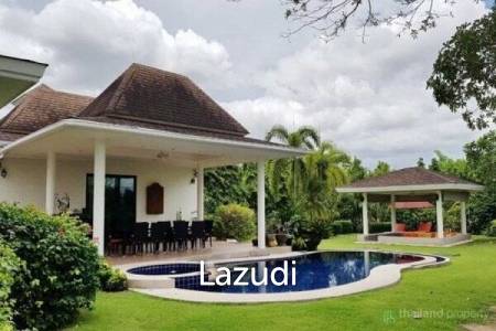 GROVE RESIDENCE : Good Design 3 Bed Pool Villa on large land plot