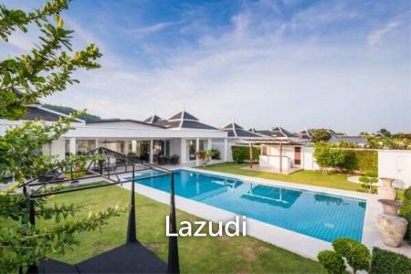 FALCON HILL : Beautiful design 3 bed pool villa on award winning Development