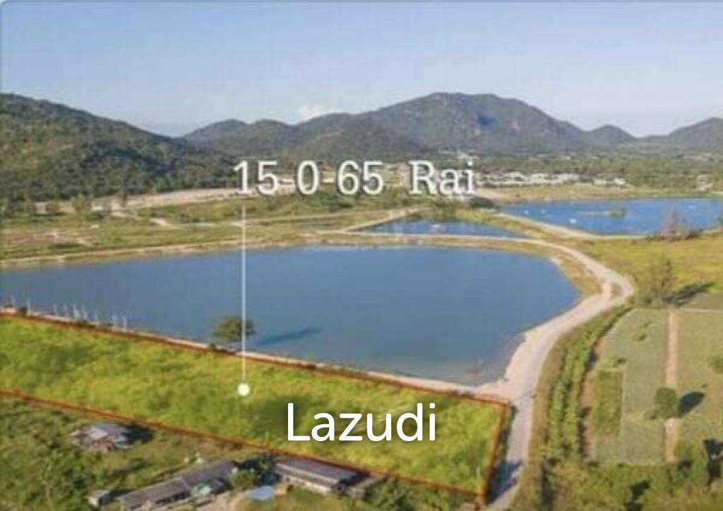 Large plot of land of 15 Rai at 2.8M baht per rai on the lake near Black Mountain Golf Course. 