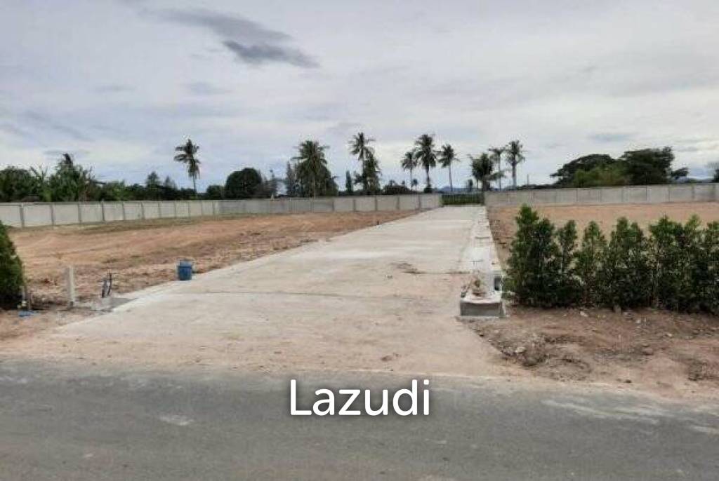 6 Land Plots for sale in Hin Lek Fai Area