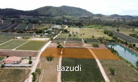 Land in Kao Tao of 3 Rai with some lake frontage