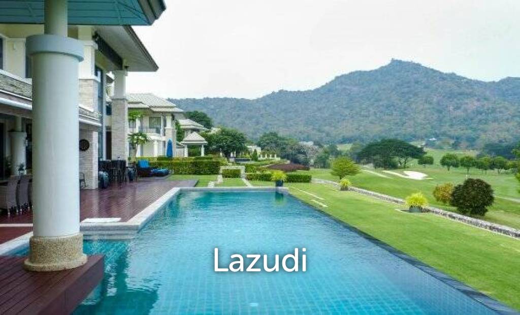 BLACK MOUNTAIN VILLAS : Outstanding 4 Bed Pool Villa with golf course and Mountain View