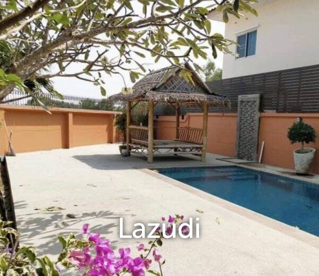 GLORY HOUSE : Good value 3 bed 2 storey pool villa on quiet corner plot