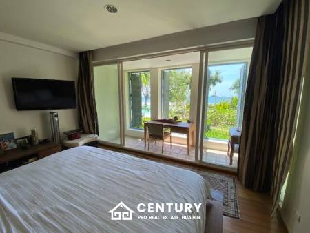 4 Bedroom Beachfront Penthouse in Hua Hin