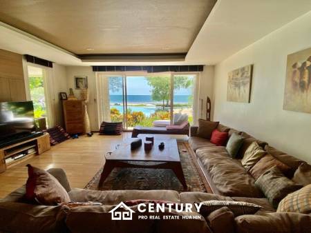 4 Bedroom Beachfront Penthouse in Hua Hin