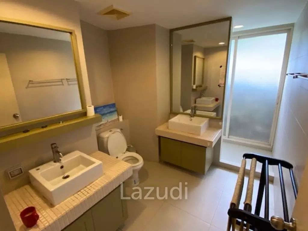 4 Bedroom Beachfront Penthouse in Hua Hin