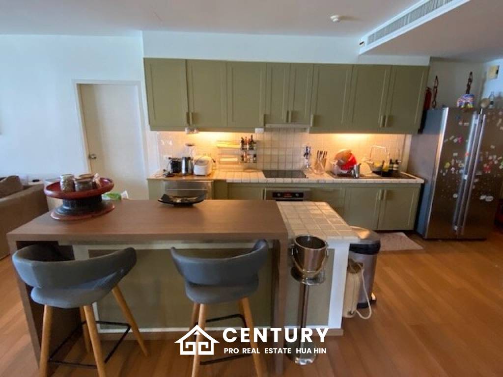 4 Bedroom Beachfront Penthouse in Hua Hin