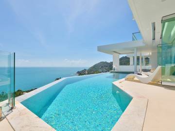 Urbane 5 Bedroom Seaview Pool Villa in Chaweng Noi for sale