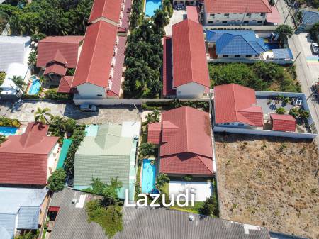 Prime Location 3 Bedroom Pool Villa On Large Land Plot  - Hua Hin Soi 94