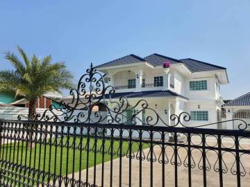 5 Bedroom House for Sale San Pa Tong Hang Dong