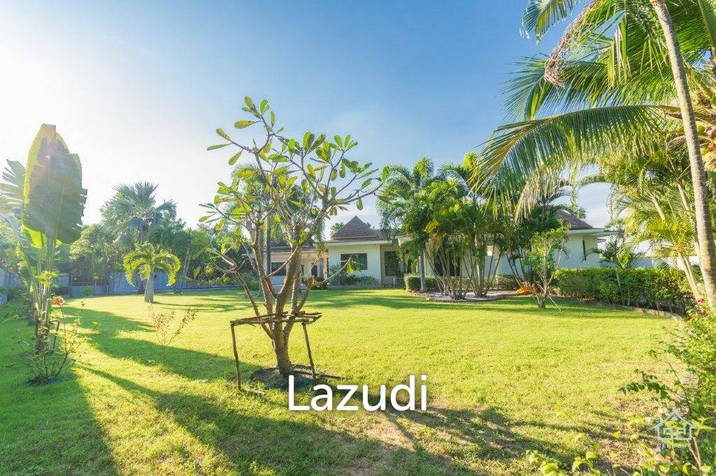 GROVE RESIDENCES : Beautiful Bali Style 3 bed pool villa on large land Plot