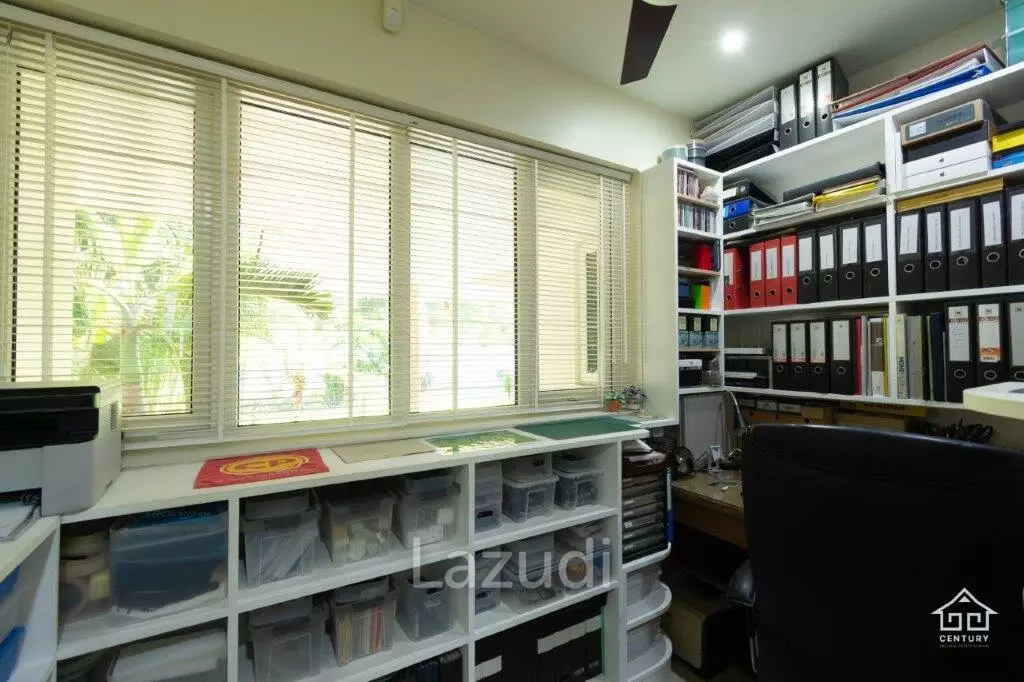 GROVE RESIDENCES : Beautiful design 5 bed Bali Style Pool Villa Plus Maids cottage