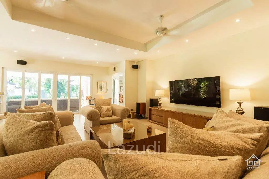 GROVE RESIDENCES : Beautiful design 5 bed Bali Style Pool Villa Plus Maids cottage