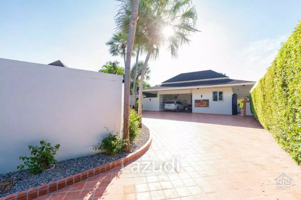 GROVE RESIDENCES : Beautiful design 5 bed Bali Style Pool Villa Plus Maids cottage