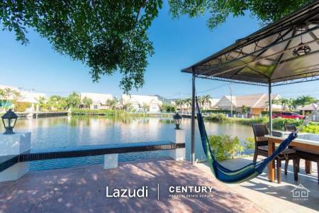 DUSITA  LAKESIDE : Lakeside 3 bed pool villa