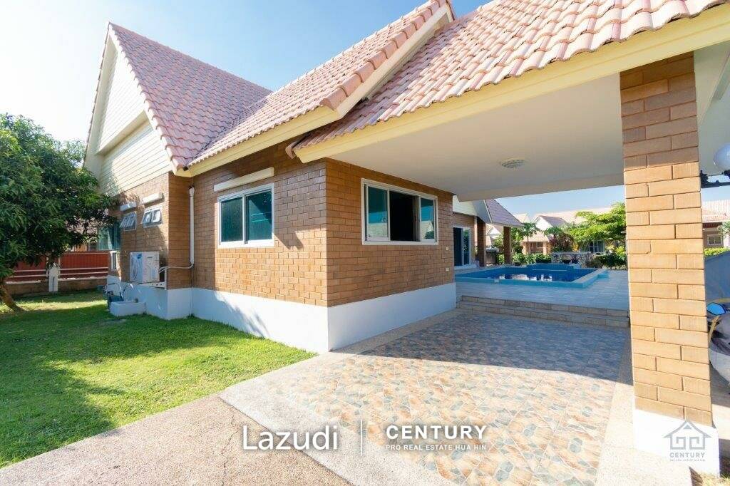 DUSITA  LAKESIDE : Lakeside 3 bed pool villa