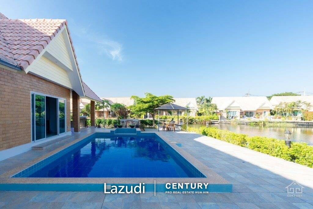 DUSITA  LAKESIDE : Lakeside 3 bed pool villa