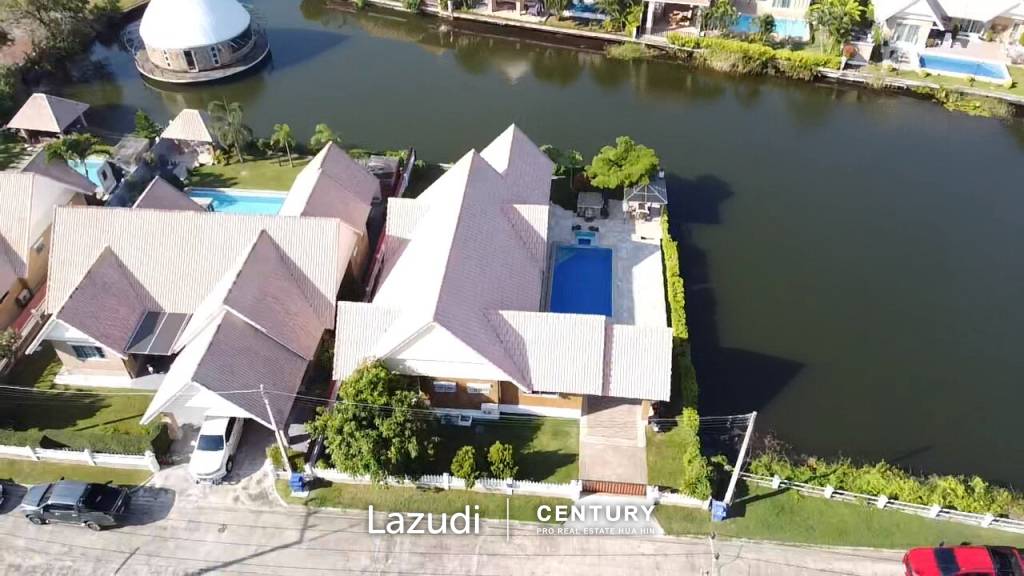 DUSITA  LAKESIDE : Lakeside 3 bed pool villa